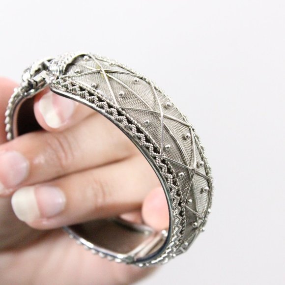 *Silver Thick Bangle - Picture 2 of 5